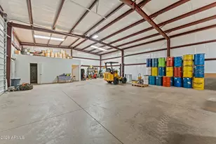 47602 N Eagle Eye Rd, Aguila, AZ 85320 - Photo 31