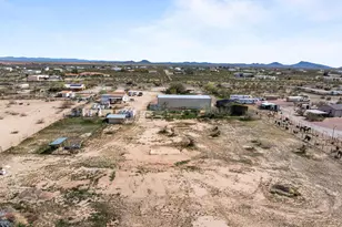 47602 N Eagle Eye Rd, Aguila, AZ 85320 - Photo 39