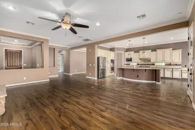 19408 W Pasadena Avenue, Litchfield Park, AZ 85340 - Photo 9