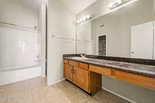 406 E Taro Ln, Phoenix, AZ 85024 - Photo 17