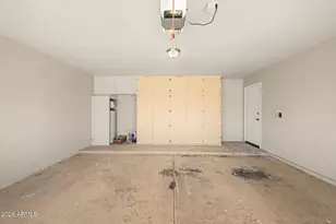 406 E Taro Ln, Phoenix, AZ 85024 - Photo 23