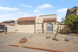 406 E Taro Ln, Phoenix, AZ 85024 - Photo 3