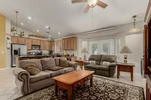 8719 W Kathleen Rd, Peoria, AZ 85382 - Photo 5