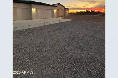 24053 W Morning Star Lane, Wittmann, AZ 85361 - Photo 11
