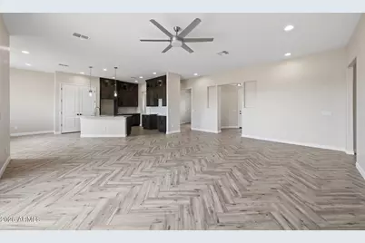 24053 W Morning Star Lane, Wittmann, AZ 85361 - Photo 21