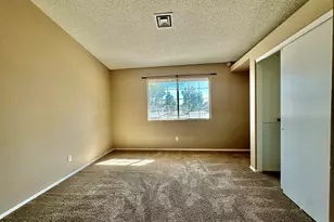 860 N McQueen Rd, Chandler, AZ 85225 - Photo 15