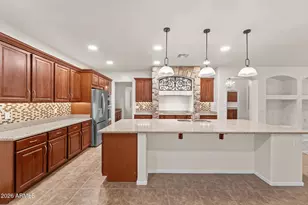 14434 W Jenan Dr, Surprise, AZ 85379 - Photo 7