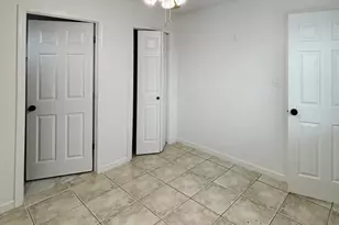 6749 N 31st Ln, Phoenix, AZ 85017 - Photo 9