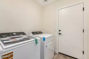 31130 N Claridge Cir, San Tan Valley, AZ 85143 - Photo 25