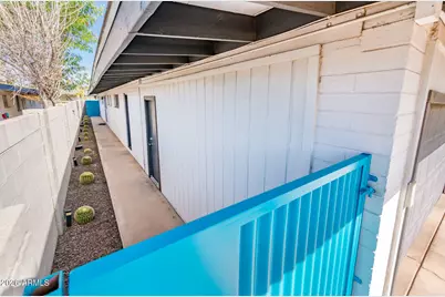 2727 E Montecito Avenue, Phoenix, AZ 85016 - Photo 7