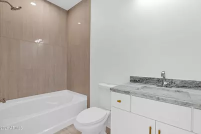 32018 N Ash Street, Wittmann, AZ 85361 - Photo 9