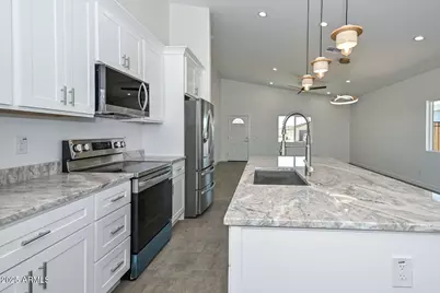 32018 N Ash Street, Wittmann, AZ 85361 - Photo 11