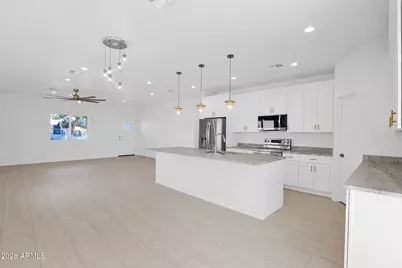 32018 N Ash Street, Wittmann, AZ 85361 - Photo 5