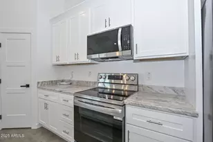 32018 N Ash St, Wittmann, AZ 85361 - Photo 13