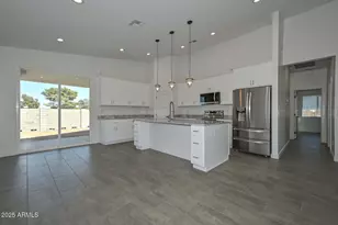 32018 N Ash St, Wittmann, AZ 85361 - Photo 7