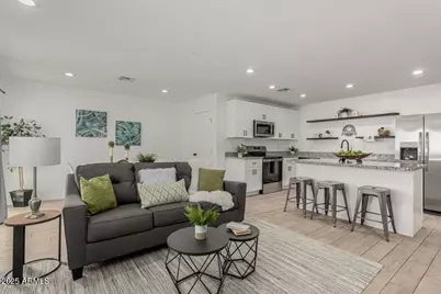 3153 W Sweetwater Avenue, Phoenix, AZ 85029 - Photo 1