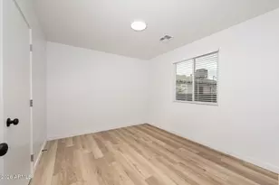 3153 W Sweetwater Ave, Phoenix, AZ 85029 - Photo 11