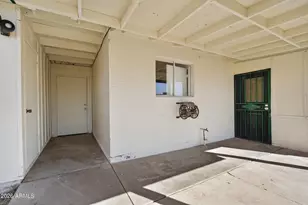 2217 W Rancho Dr, Phoenix, AZ 85015 - Photo 9