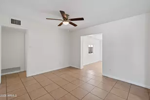 2217 W Rancho Dr, Phoenix, AZ 85015 - Photo 27