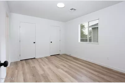 3155 W Sweetwater Avenue, Phoenix, AZ 85029 - Photo 9