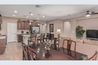 13314 W Milton Drive, Peoria, AZ 85383 - Photo 7