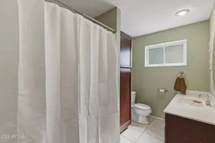 940 E Berridge Ln, Phoenix, AZ 85014 - Photo 19