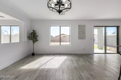 25527 W Burgess Lane, Buckeye, AZ 85326 - Photo 11