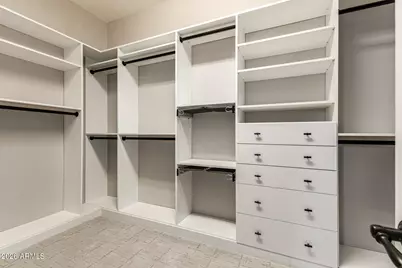 2842 E Blackhawk Court, Gilbert, AZ 85298 - Photo 23