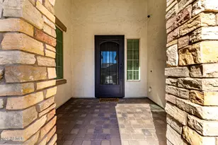 2842 E Blackhawk Ct, Gilbert, AZ 85298 - Photo 3