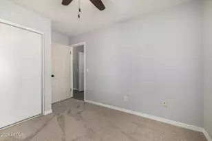 11329 W Austin Thomas Dr, Surprise, AZ 85378 - Photo 17