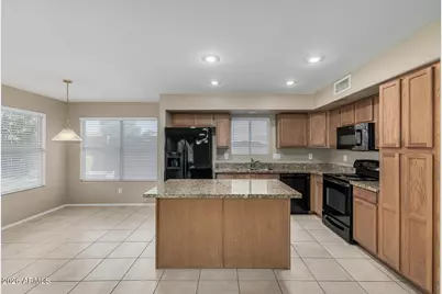 12548 W Sheridan Street, Avondale, AZ 85392 - Photo 11