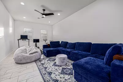 22106 N 59th Way, Phoenix, AZ 85054 - Photo 37