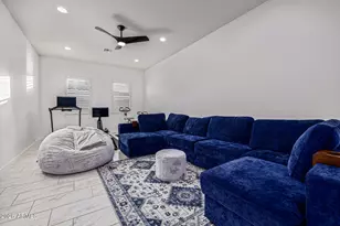 22106 N 59th Wy, Phoenix, AZ 85054 - Photo 37