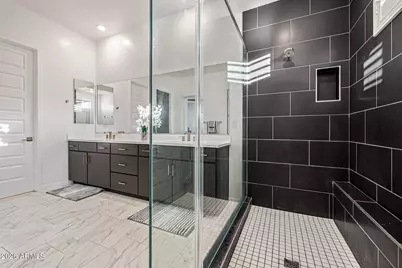 22106 N 59th Way, Phoenix, AZ 85054 - Photo 25