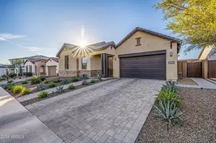 22106 N 59th Wy, Phoenix, AZ 85054 - Photo 3