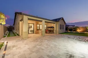 22106 N 59th Wy, Phoenix, AZ 85054 - Photo 43