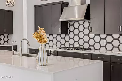 22106 N 59th Way, Phoenix, AZ 85054 - Photo 17