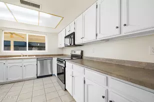 5729 W Butler Dr, Chandler, AZ 85226 - Photo 9