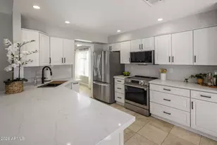 9045 E Cortez St, Scottsdale, AZ 85260 - Photo 3