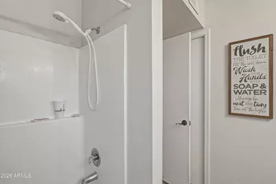 7233 W Hatcher Road, Peoria, AZ 85345 - Photo 11