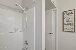 7233 W Hatcher Rd, Peoria, AZ 85345 - Photo 11