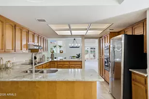 2626 E Arizona Biltmore Cir, Phoenix, AZ 85016 - Photo 17