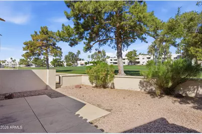 2626 E Arizona Biltmore Circle #19, Phoenix, AZ 85016 - Photo 5