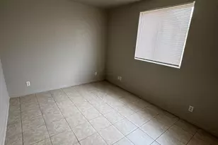 1702 W Shangri La Rd, Phoenix, AZ 85029 - Photo 13