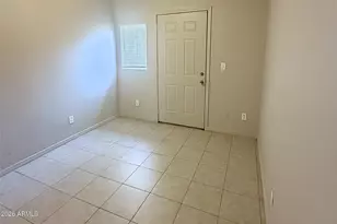 1702 W Shangri La Rd, Phoenix, AZ 85029 - Photo 15