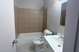 1702 W Shangri La Rd, Phoenix, AZ 85029 - Photo 23