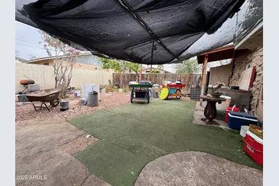 740 W Cinnabar Avenue, Phoenix, AZ 85021 - Photo 11