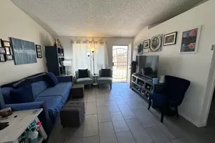 3120 N 67th Ln, Phoenix, AZ 85033 - Photo 9