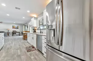 19034 N Palo Verde Dr, Sun City, AZ 85373 - Photo 13