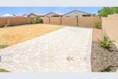 40454 W Hensley Way, Maricopa, AZ 85138 - Photo 15